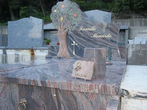 Monument et habillage d’un caveau